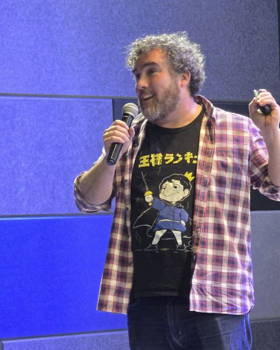 Nicolás Steil hablando en Duoc UC, sede Puente Alto